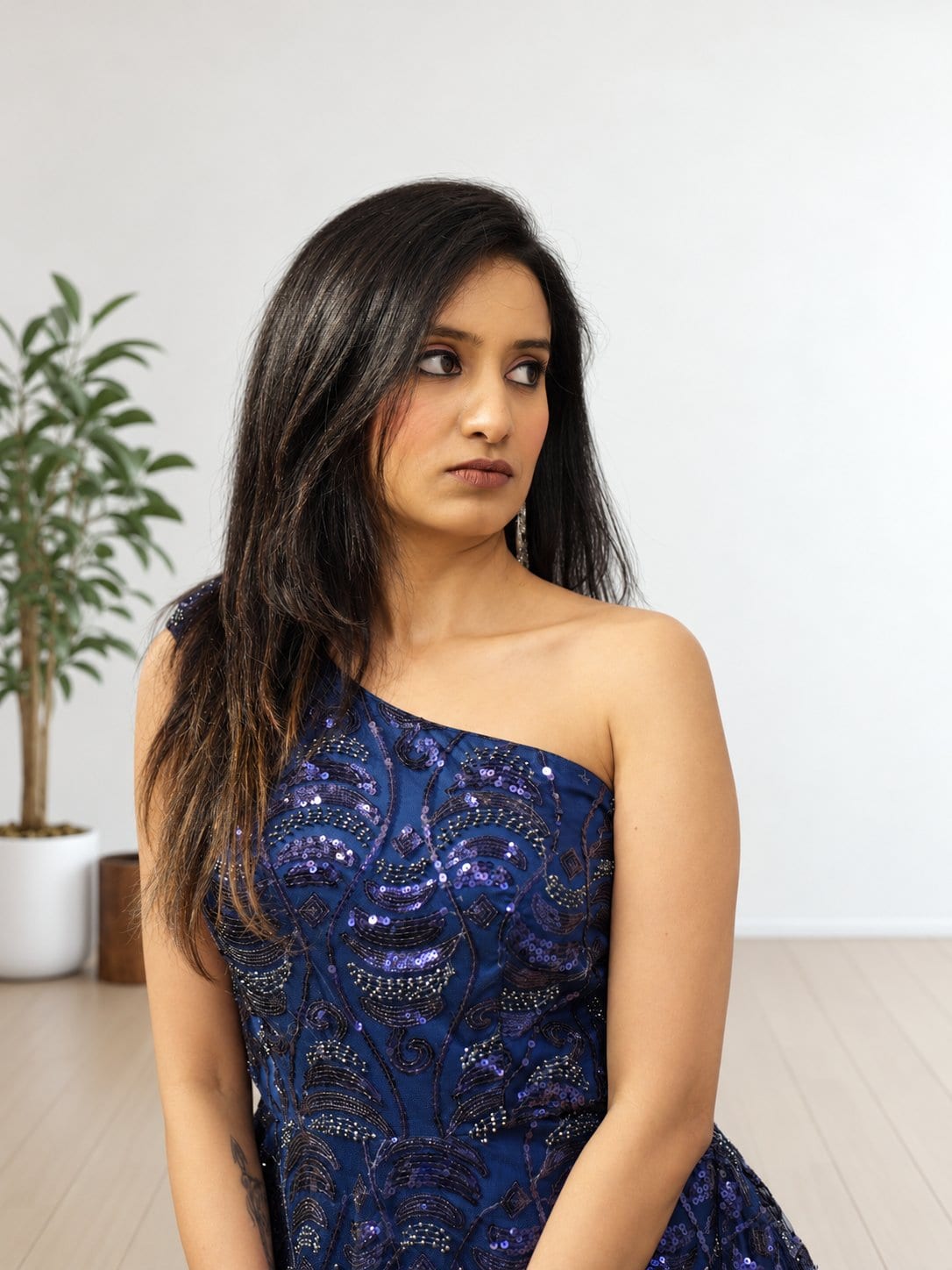 Midnight Élan – Gown by Label Shivaksh, photo 3 of 4