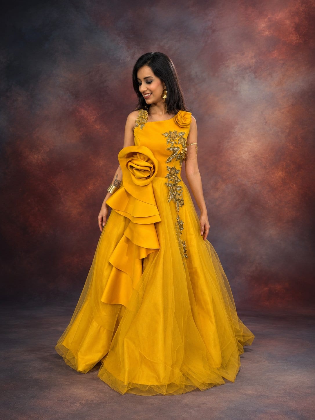 Marigold Royale – Gown by Label Shivaksh, photo 2 of 2